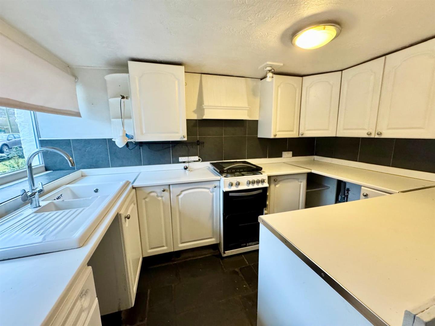 PHOTO-2025-12-10-22-15-43 (6).jpg